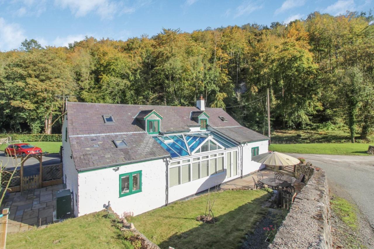 Апартаменты The Mill Nant Alyn Rhydymwyn Экстерьер фото