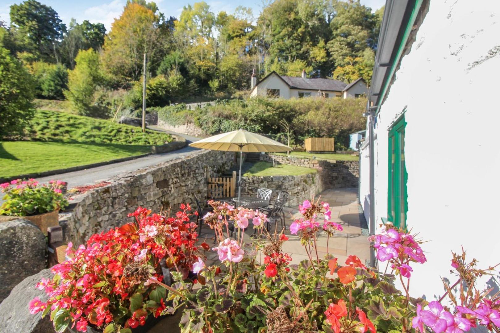 Апартаменты The Mill Nant Alyn Rhydymwyn Экстерьер фото